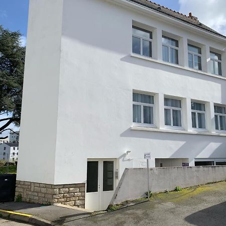 Appartement De Gout T3 42M2 Residence Calme Privee Avec Parking Au Centre De Vannes Exterior foto